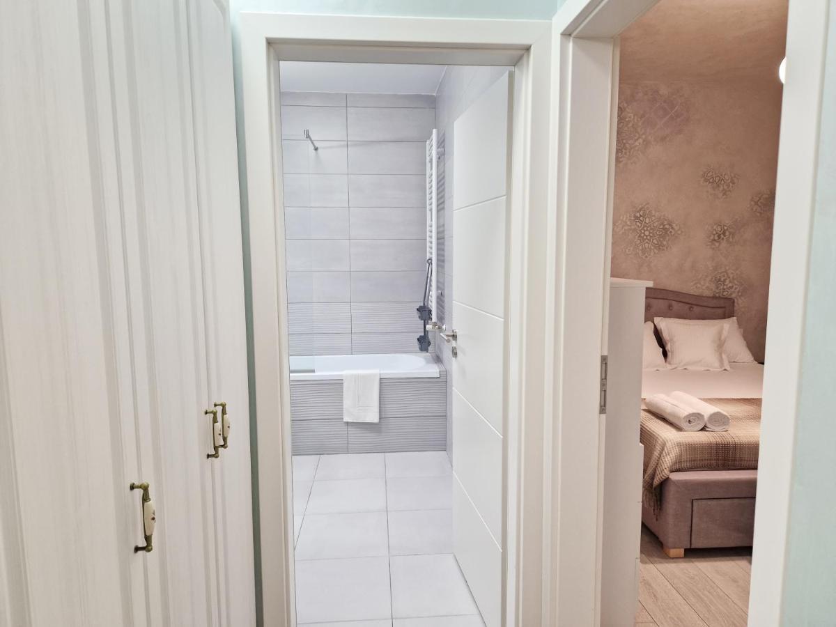 Mirvana Apartments Legacy Residence Timişoara Eksteriør billede